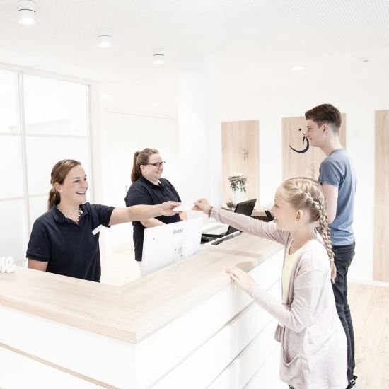 Empfangssituation in der Praxis Kieferorthopädie Meyer in Dülmen und Billerbeck